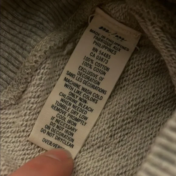 American Eagle Outfitters Heather Gray Shorts - Picture 3 of 6